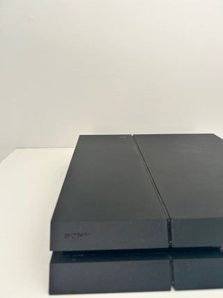 PS4 Negra