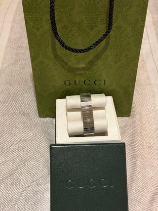 Gucci Grip 35mm YA157401 Argentato