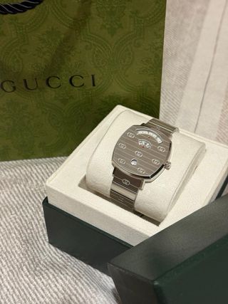 Gucci Grip 35mm YA157401 Argentato