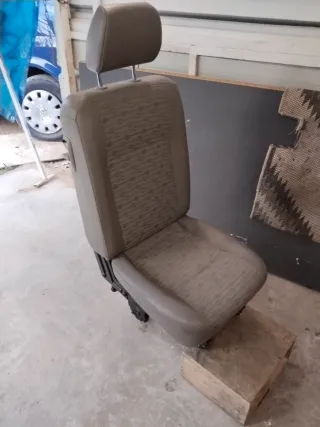 Asiento individual T5