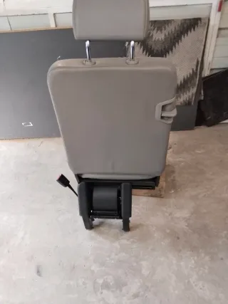 Asiento individual T5