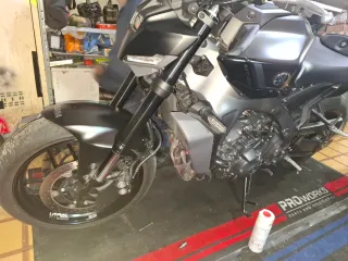 Yamaha MT-09 / Tracer 2020-2025