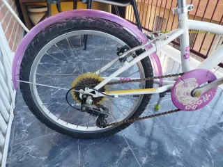Bicicleta infantil Btwin rosa