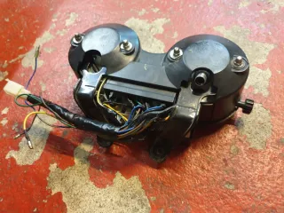 Marcador cuadro Yamaha YBR 125