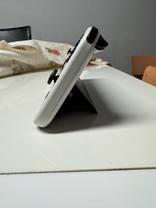 Nintendo Switch OLED Blanca y Negra