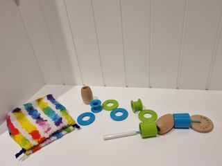 Pack juguetes Montessori Lovevery 7-18 meses