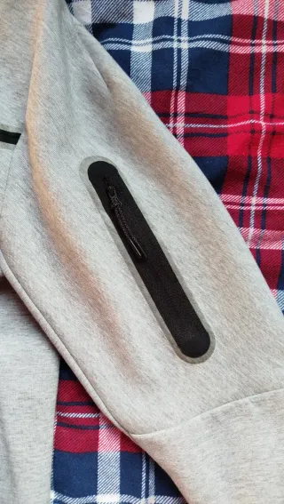 Chaqueta Nike Gris Cremallera