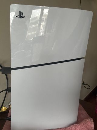 PlayStation 5 Slim Bianca