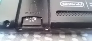 Nintendo Switch con giochi e extra