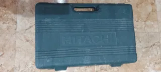 Taladro percutor Wurth 24V con maletín