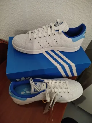 Zapatillas Adidas Stan Smith Blancas y Azules
