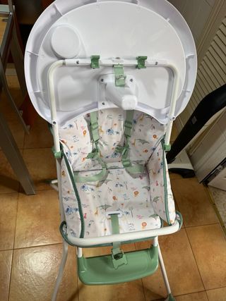 Trona de bebé con estampado selva