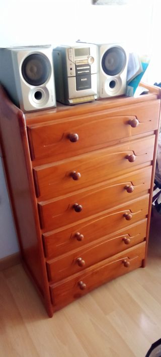 Muebles de maderas nobles