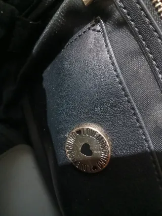 Zaino Moschino nero con cuori dorati