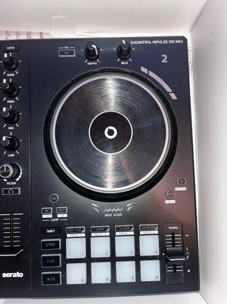 Mesa de mezclas DJ Hercules DJControl Impulse 300