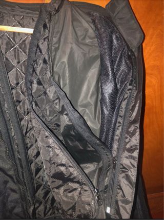 Chaqueta de moto para mujer, casi sin utilizar.