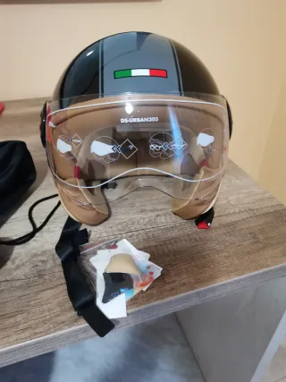 Casco Crivit Jet Talla L(59-60cm) Nuevo a estrenar