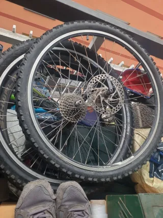 Bicicleta de Montaña B-PRO ZS10