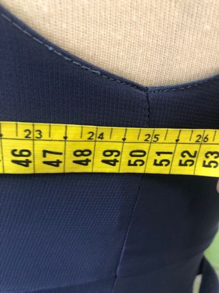 Elegante vestido azul para gala o evento