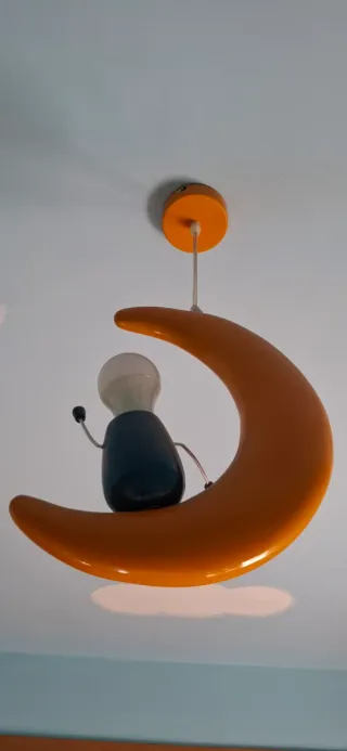 Lámpara infantil luna naranja y amarilla