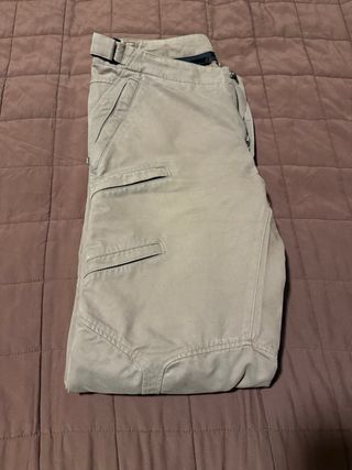 Pantalón moto con protecciones