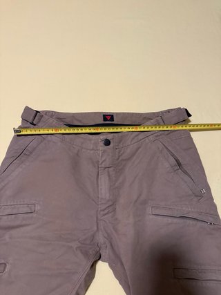 Pantalón moto con protecciones