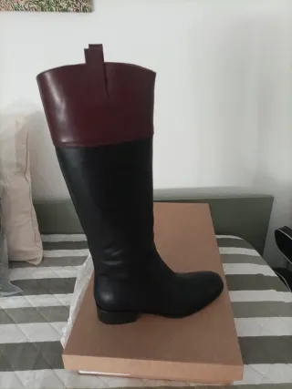 Botas piel bicolor negras/burdeos nuevas