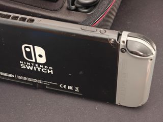Pacchetto Nintendo Switch V1