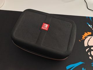 Pacchetto Nintendo Switch V1