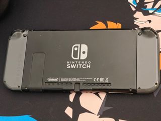 Pacchetto Nintendo Switch V1