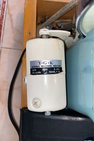 Máquina coser Alfa Royale