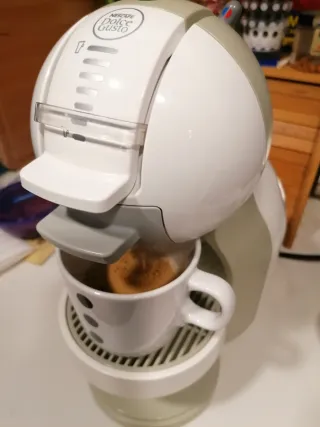 Cafetera Dolce Gusto Automática