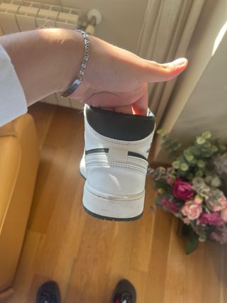 Zapatillas Nike Air Jordan 1 Mid