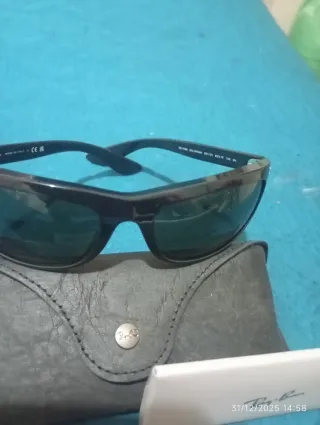 Gafas de sol Ray-Ban negras