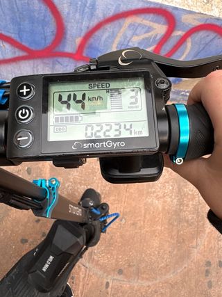 Patinete eléctrico SmartGyro con batería extra