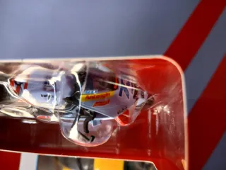 Lote 4 Maisto: 1 Coche 1:24 y 3 Motos 1:18