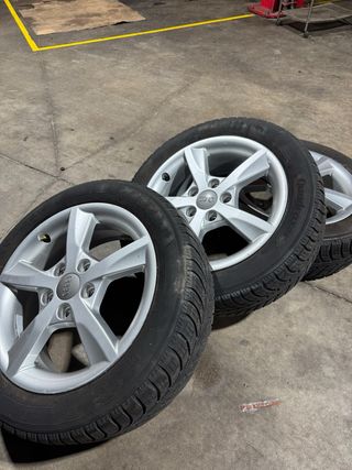 Llantas Audi con Neumáticos.