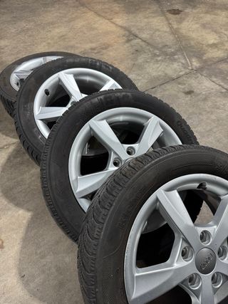Llantas Audi con Neumáticos.