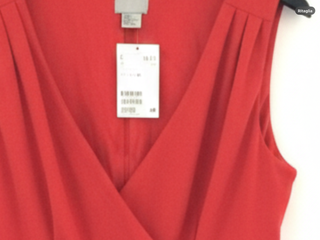 Abito rosso sartoriale, modello Tulipano, H&M – Ta