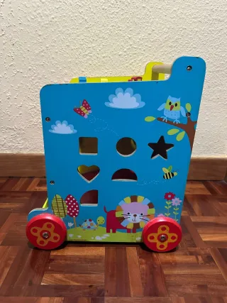 Correpasillos madera con actividades