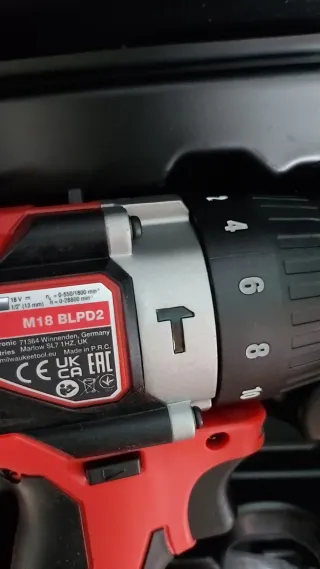 Taladro Atornillador Milwaukee M18 BLDD2