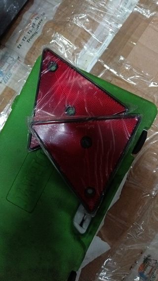 Triángulos Reflectantes para Remolque