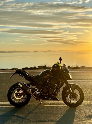 Kawasaki Z750 ABS Negra