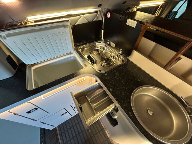 Ford Transit Custom Nugget Camper