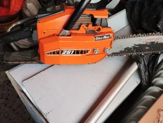 Motosierra Oleo-Mac 261