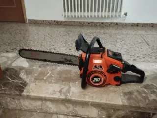 Motosierra Oleo-Mac 261