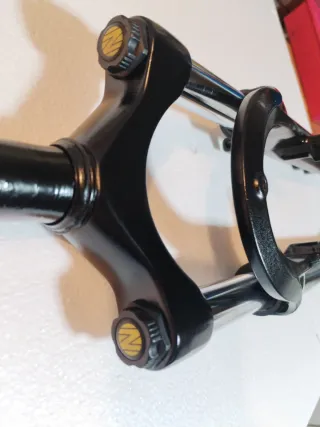 Horquilla Suntour( 26 ) PERFECTO Estado.