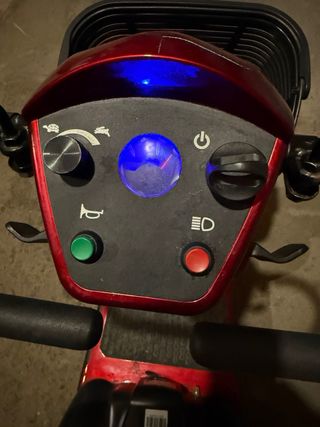 Scooter eléctrico para movilidad reducida