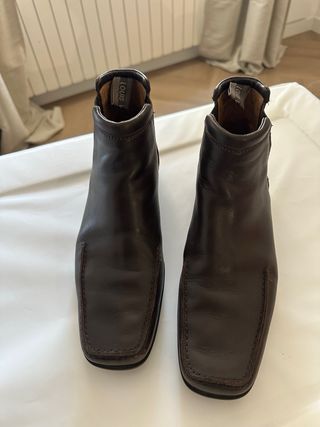 Stivaletti Louis Vuitton marroni