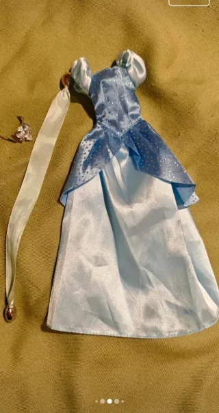 4 Vestidos de fiesta para Barbir